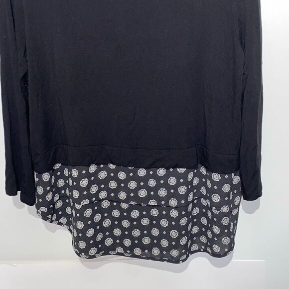Michael Kors Women's Black Long Sleeve Mixed Media Scoop Neck Blouse Size Large - Picture 2 of 9